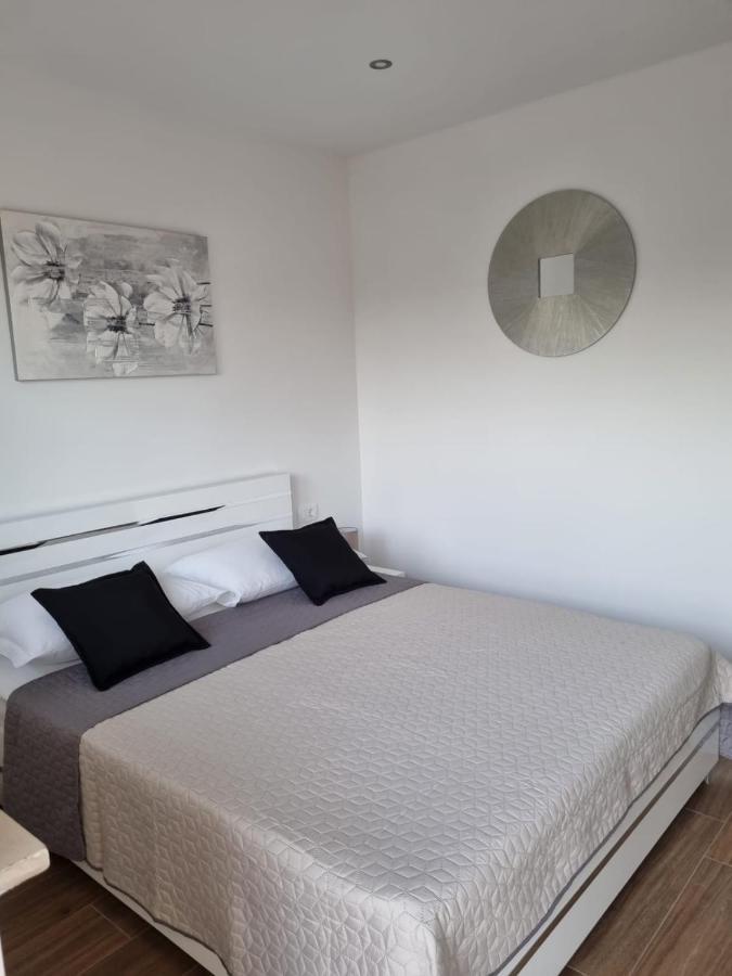 Duće Angel Wing Apartmant מראה חיצוני תמונה