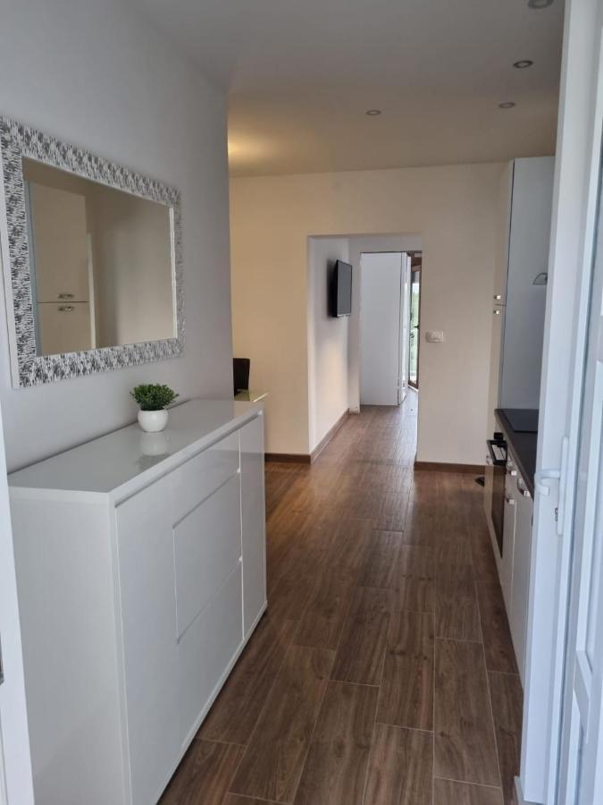 Duće Angel Wing Apartmant מראה חיצוני תמונה