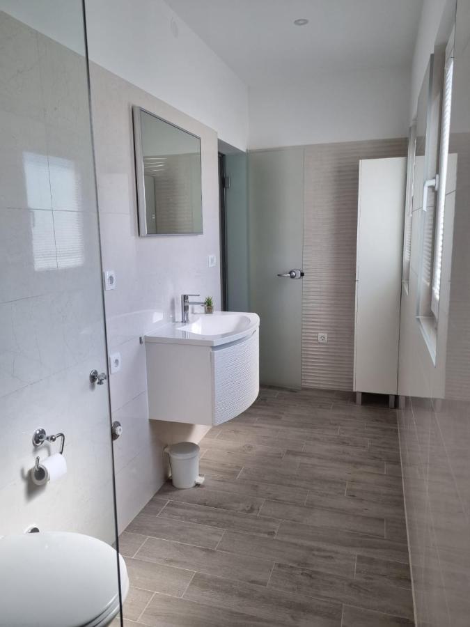 Duće Angel Wing Apartmant מראה חיצוני תמונה